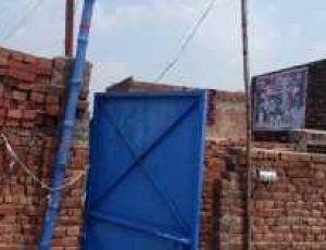 Influential Muslims stop church building work